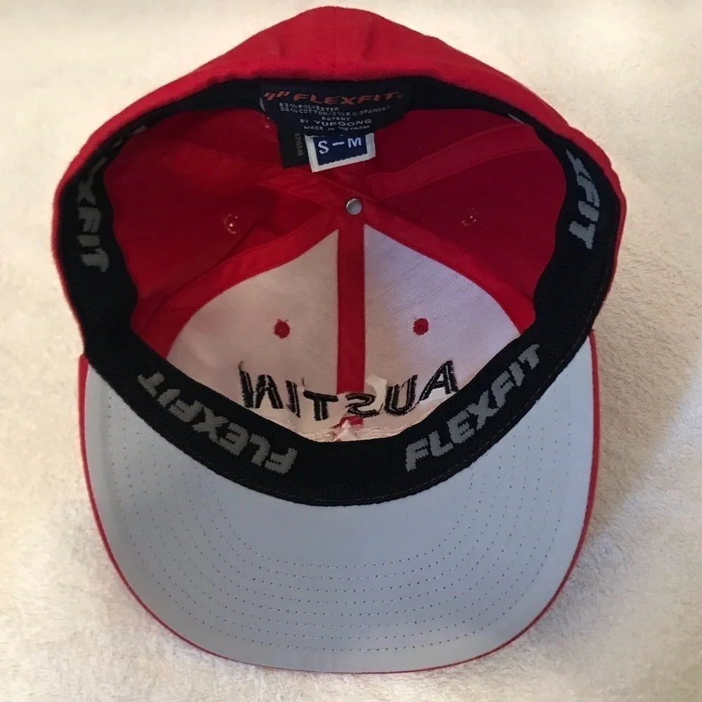 Yupoong FlexFit Austin Speed Shop S-M Red Cap